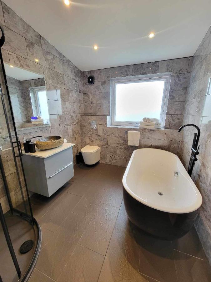 Luxury Cottage In Portree City Centre! 外观 照片